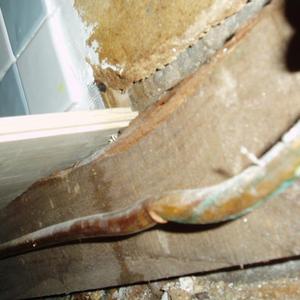 Bent gas pipe