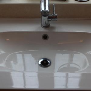 Sink pipework