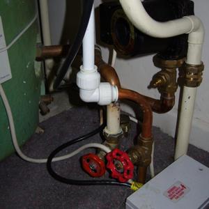 airing cupboard pipes