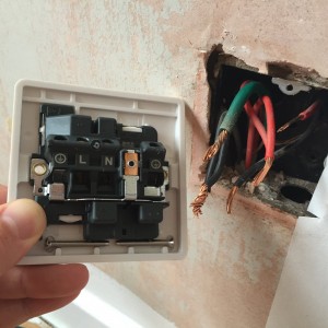 Single socket replacement