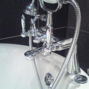 Bath tap