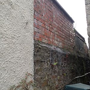 wall to west side of extension