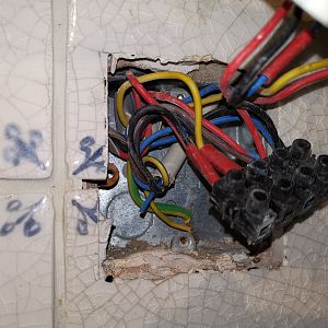 Central heating wiring 02
