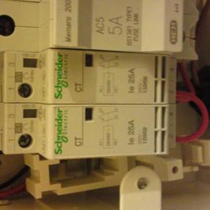 Contactor open