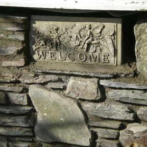 Welcome plaque
