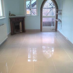 45 sqm polished porcelain tiled floor